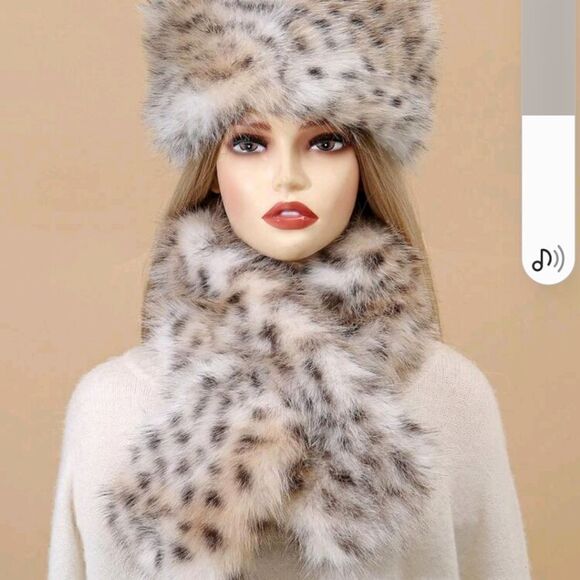 Leopard print scarf+hat+leg warmers+cafs - Picture 6 of 12